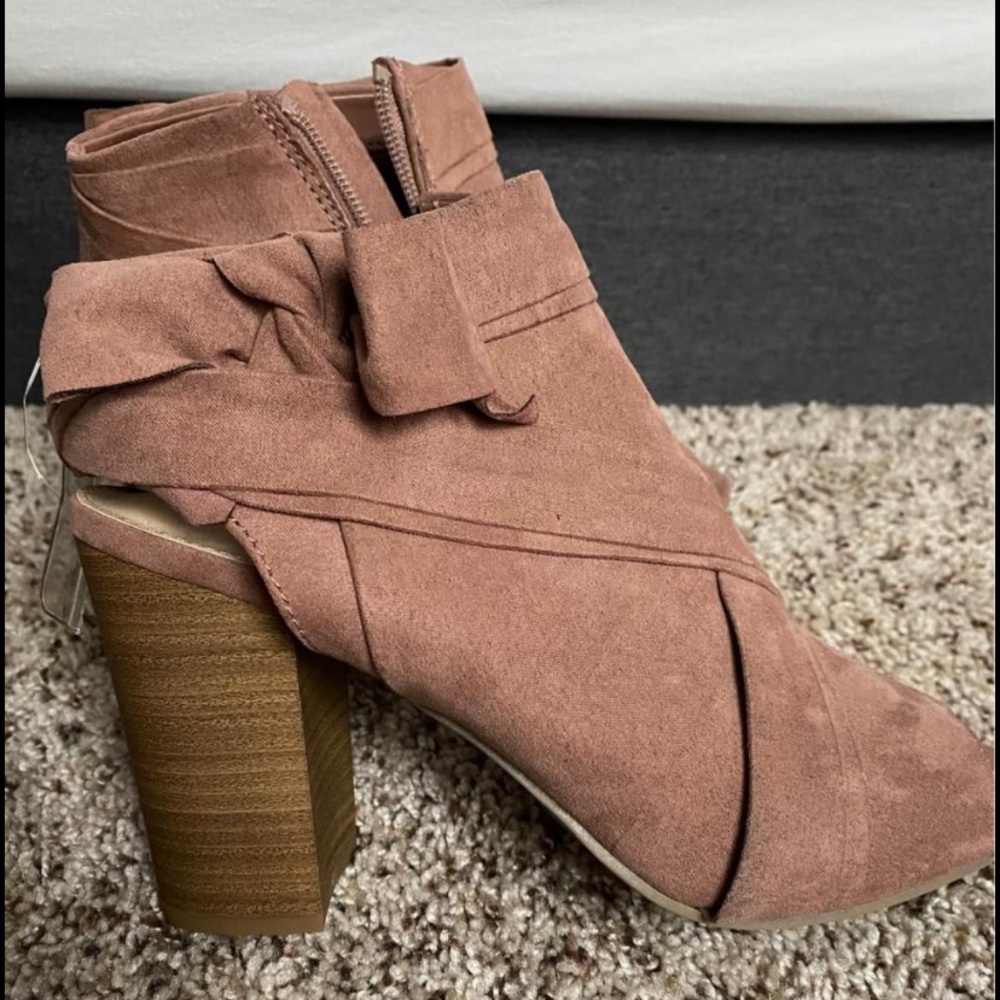 Lauren Conrad Heels mauve/pink